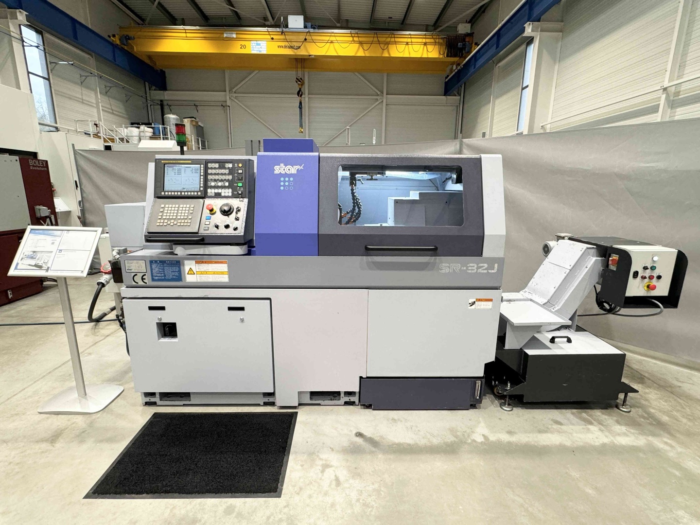 ¿Cómo elegir el torno de cabezal móvil CNC para su sector?