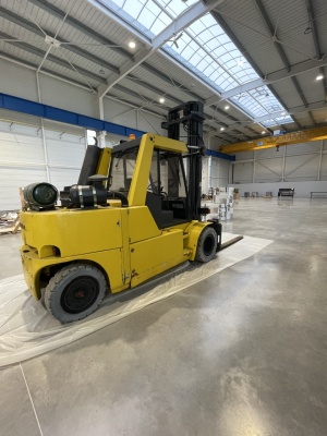 ¡Por fin ha llegado nuestra nueva carretilla elevadora de 10T!