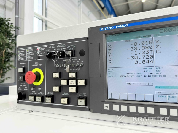 Control numerico Fanuc 0i-TB en maquina herramienta MIYANO BNJ 42 SY3 90118