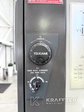Control numerico FANUC series 32i-B en maquina herramienta TSUGAMI B0206E-II 90181