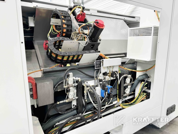 Torno con control numérico CMZ TX66 Y2 Quattro 90113 Maquina herramienta usada