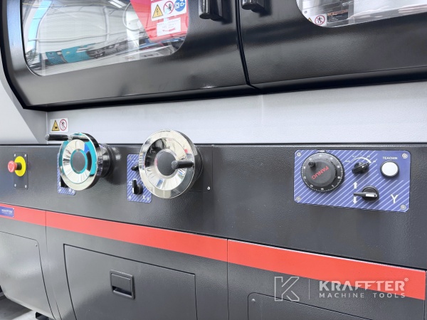 Rectificadora plana CNC AMADA Techster 84 90162 de segunda mano en venta