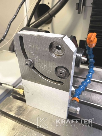 Rectificadora por coordenadas para metal y mecánica de precisión HAUSER S 35 - 400 20690-043