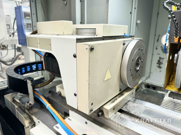 Rectificadora cilindrica CNC JONES & SHIPMAN Ultramat 650 Easy-B para procesos de mecanizado 90120
