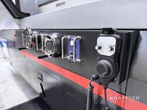 Rectificadora plana CNC AMADA Techster 106 90163, Kraffter vendedor de máquina herramienta
