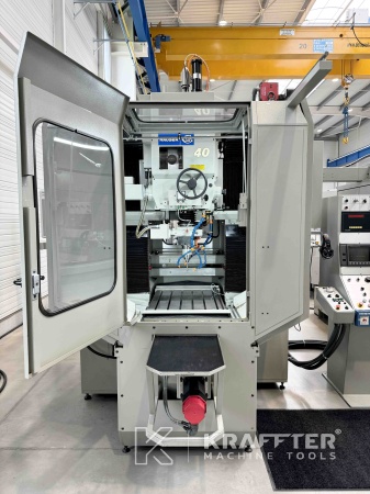 Rectificadora por coordenadas de precision HAUSER S40-400 90101 maquina herramienta de segunda mano