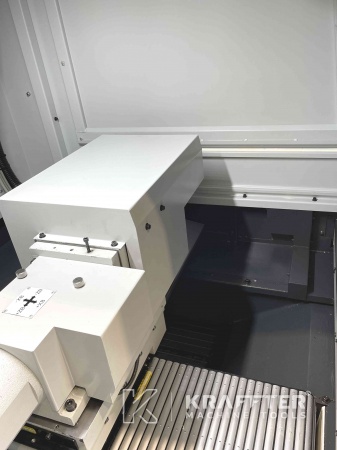 Mecanizado de precisión con Torno cabezal movil GOODWAY SW 32 90059 de segunda mano.