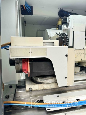 Mecanizado de precisión con Rectificadora cilindrica CNC JONES & SHIPMAN Ultramat 650 Easy-B 90120 de segunda mano.