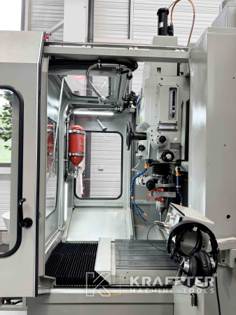 Rectificadora por coordenadas con control numérico HAUSER S40-400 90101 Maquina herramienta usada
