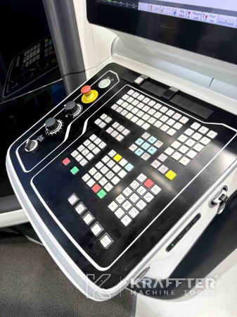 Control numerico SIEMENS 840D SL (CELOS) en maquina herramienta DMG MORI DMU 75 monoBLOCK 90094