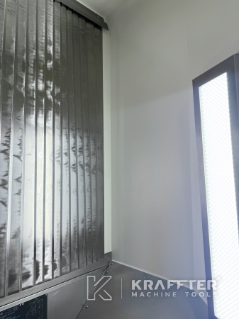 Compra y venta en todo el mundo de Centro de mecanizado DMG MORI DMU 65 monoBLOCK 90170