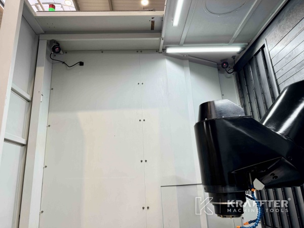 Compraventa internacional Centro de mecanizado EUMACH UMC1000 90122