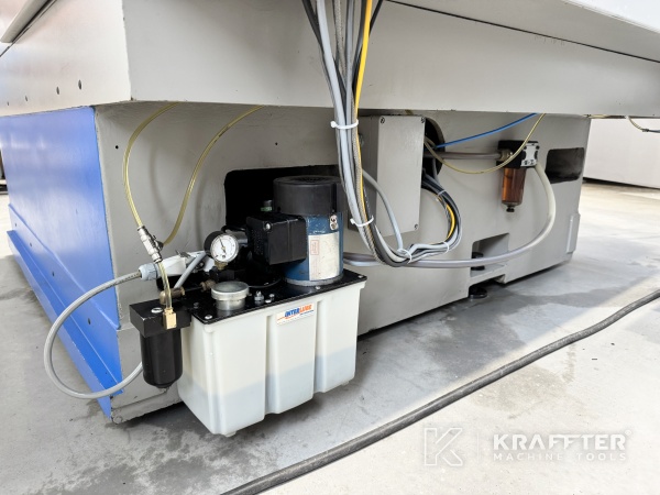 Unidad de aspiración de neblina de aceite en JONES & SHIPMAN Ultramat-X 90084