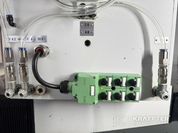 Afiladora CNC para metal y mecánica de precisión WALTER Helitronic Power Diamond 90157