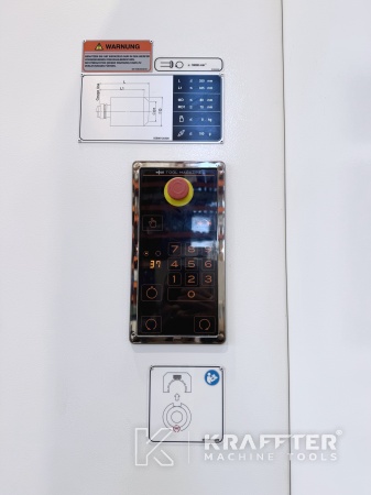 Centro de mecanizado para metal y mecánica de precisión MAZAK VTC 800/30SR 90187