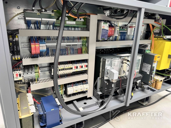 Armario electrico industrial para maquinaria industrial SCHAUBLIN  102 TM 90151