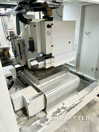Rectificadora cilindrica CNC JONES & SHIPMAN Ultramat 650 Easy-B 90120, Kraffter vendedor de máquina herramienta