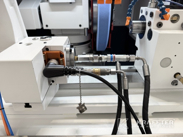 Rectificadora cilindrica CNC STUDER S33 90149 Máquina herramienta de segunda mano