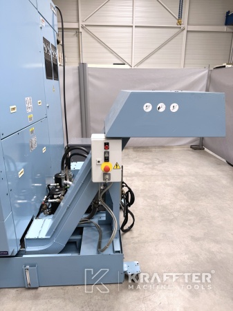 Transportador de virutas en maquina OKUMA Multus B400 90175