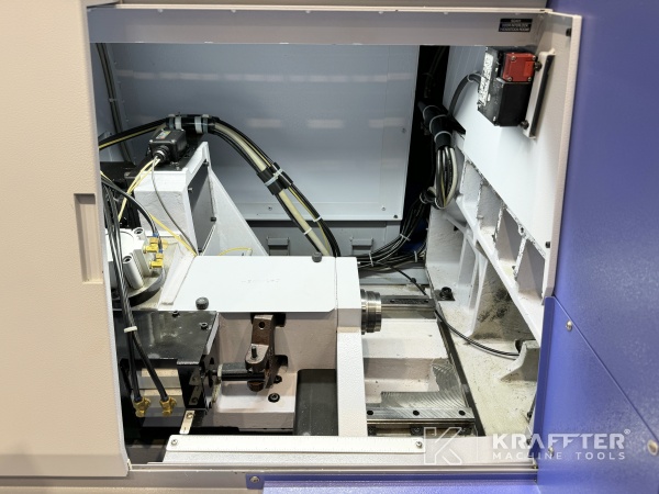 Mecanizado de precisión con Torno cabezal movil STAR SR32-J 90132 de segunda mano.