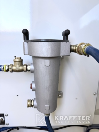 KRAFFTER, vendedor de maquinas herramienta de segunda mano HAAS UMC 750 SS 90145