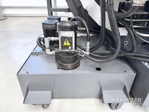 Torno CNC NAKAMURA TOME WT 100 90182 Máquina herramienta de segunda mano