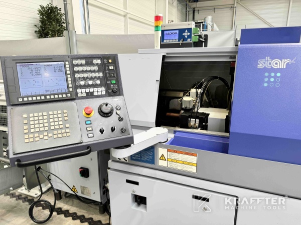 Torno cabezal movil de ocasión STAR SR32 J Type N 7 ejes en venta 90077