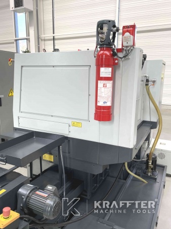 Torno cabezal movil GOODWAY SW 32 90059 de segunda mano en venta