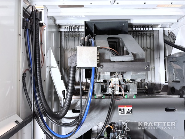 Venta de Centro de mecanizado HAAS UMC 750 SS 90145 Máquinas herramienta usadas - Kraffter