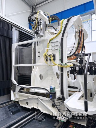 Máquina herramienta usada en venta MAZAK VTC 800/30SR 90187 ejes en KRAFFTER