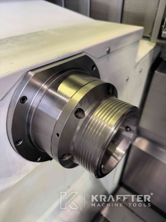 Torno con control numérico NAKAMURA NTJ 100 90150 Maquina herramienta usada