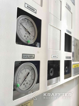 Placa de características Torno CNC OKUMA LU-S1600 en KRAFFTER Machine Tools 20690-021