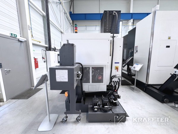 Máquina herramienta: Torno CNC NAKAMURA TOME WT 100  ejes 90182