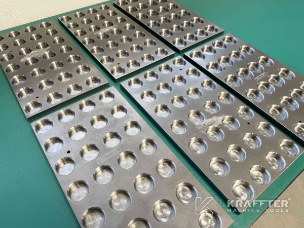 Pequeño torno de metal usado SCHAUBLIN 102 TM 90151 Maquinas herramienta