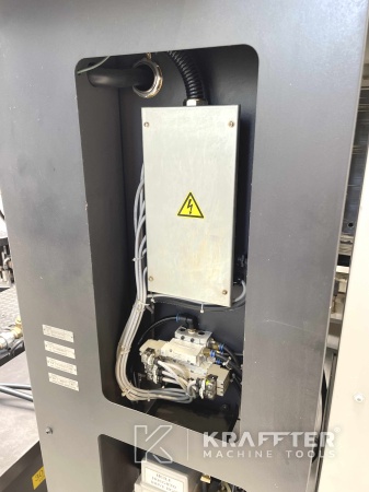Compra y venta en todo el mundo de Rectificadora cilindrica CNC OKUMA GP-26T II 20690-023