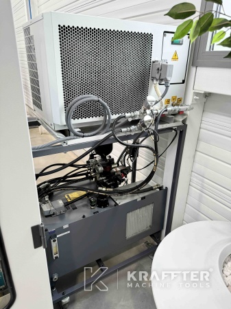 Torno CNC en venta BENZINGER TNI B6 90116 Máquinas herramienta usadas