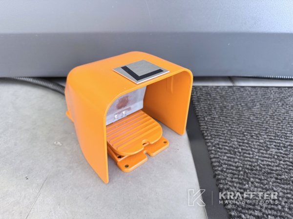 Torno automatico usado reacondicionado NAKAMURA TOME WT 100 90182 en KRAFFTER, vendedor de máquinas herramienta