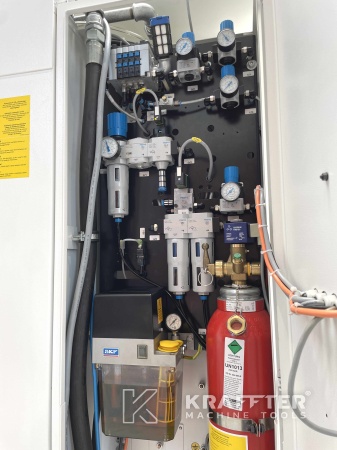 Unidad de aspiración de neblina de aceite en WALTER Helitronic Basic 90085