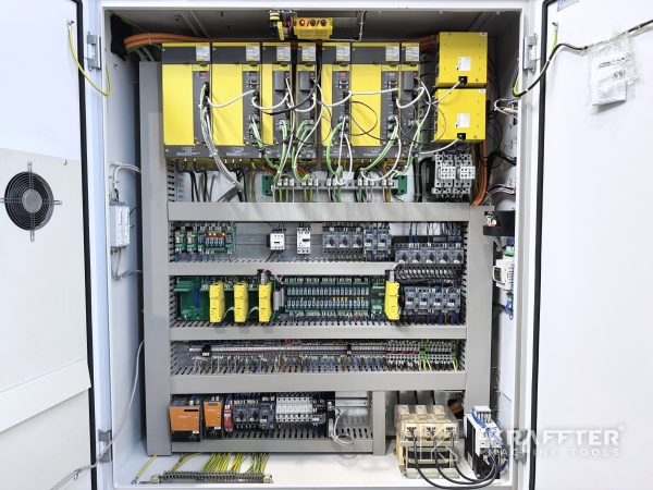 Armario electrico industrial para maquinaria industrial BIGLIA B750-YS 90183