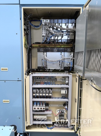 Armario electrico industrial en OKUMA Multus B400 90175