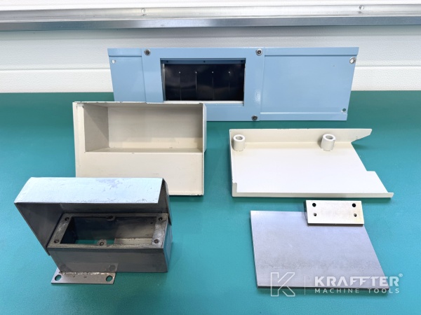 Accesorios, equipos, utillaje Centro de torneado y fresado OKUMA Multus B400 90175