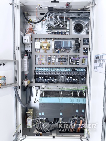 Armario eléctrico Centro de mecanizado GROB G350 90169