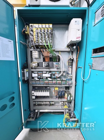 Armario electrico industrial en SCHNEEBERGER Gemini DMR 90173