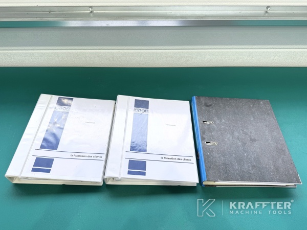 Accesorios, equipos y manual de usuario GROB G350 90169