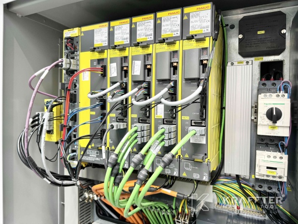 Armario electrico industrial para maquinaria industrial SCHNEEBERGER Norma NGC 90111