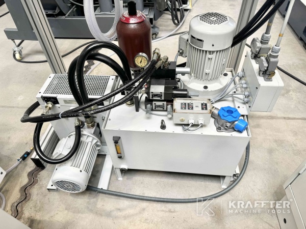 Rectificadora por coordenadas con control numérico HAUSER S40-400 90123 Maquina herramienta usada