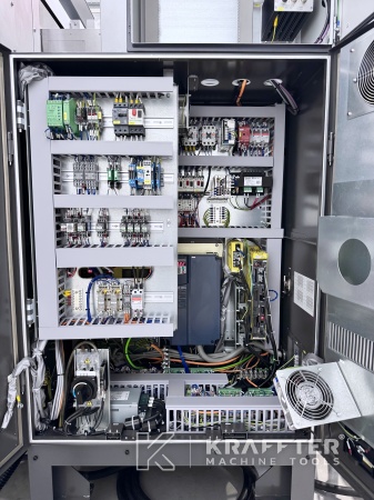 Armario electrico industrial en AMADA Techster 106 90163