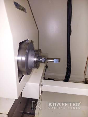 Mecanizado de precisión con Rectificadora interiores CNC VOUMARD 150 CNC 90140 de segunda mano.