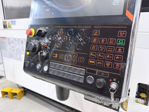 Control numerico MAZATROL SmoothG en maquina herramienta MAZAK Mega Turn 900 90171