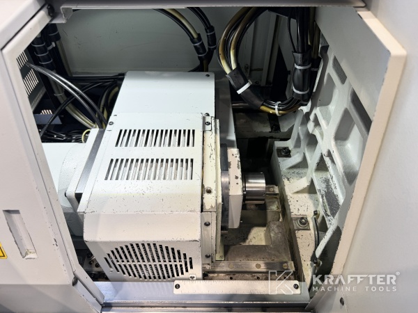Mecanizado de precisión con Torno cabezal movil STAR SR-20R 90108 de segunda mano.